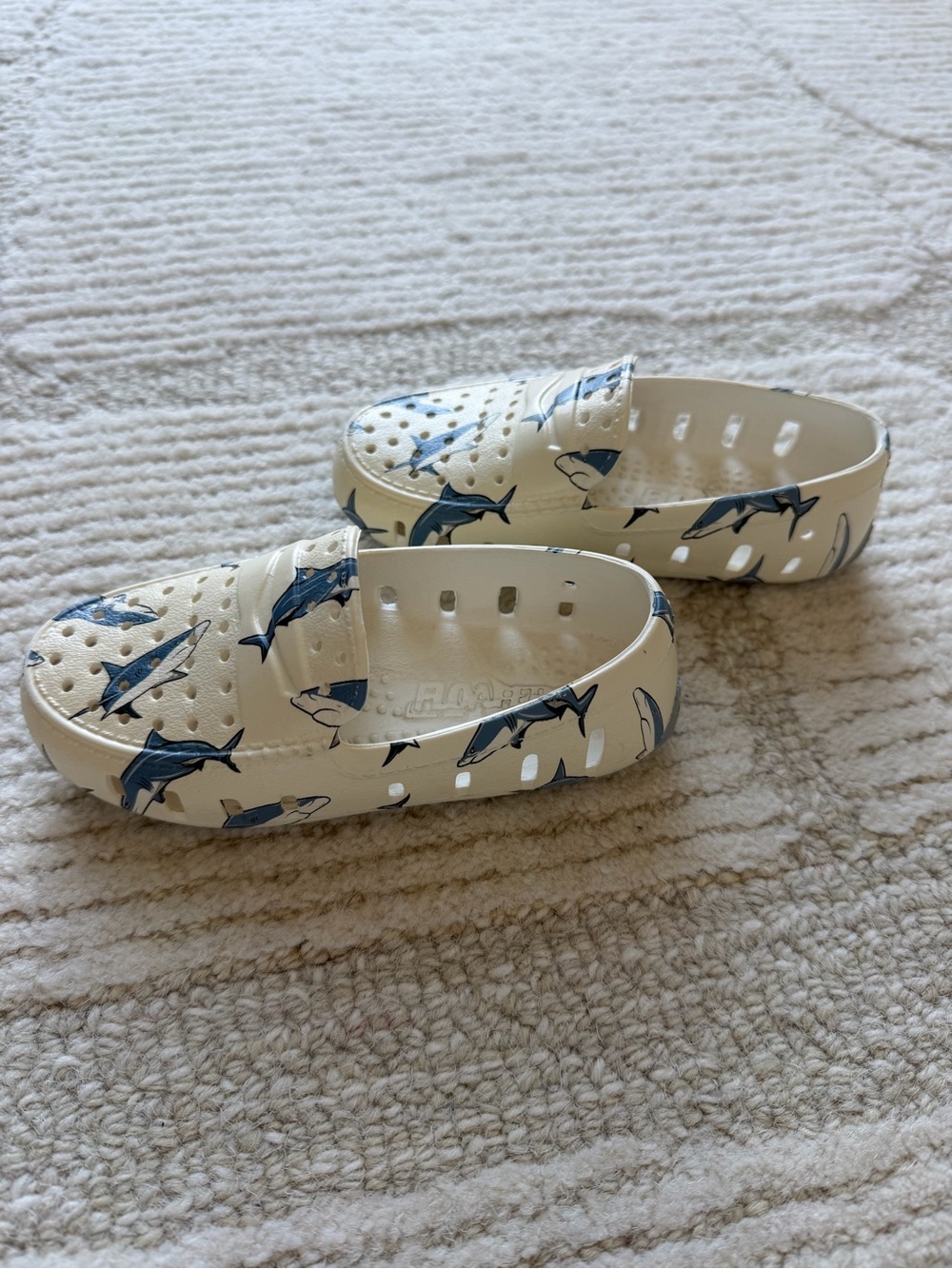 Boys Floafers - size 9